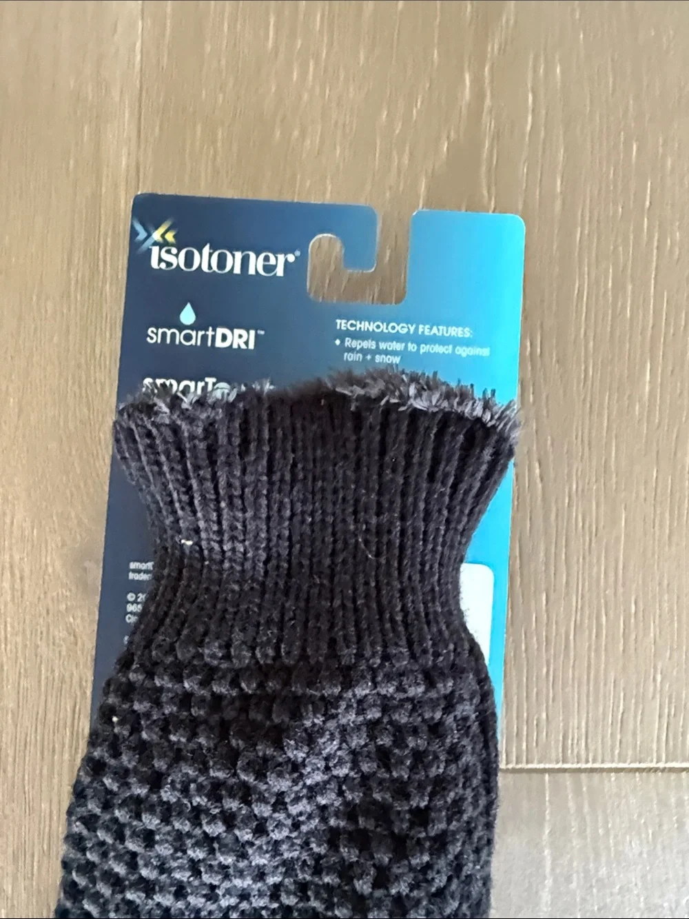 Isotoner SmartDri/Smart Touch Black Knit - 1Size NWT